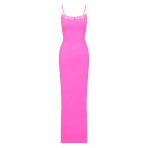 [NWT] SKIMS FITS EVERYBODY LACE LONG SLIP DRESS | NEON ORCHID pink size XXS